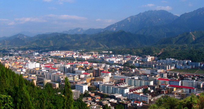 本地通首页 基本概况 > 栾川概况 关键词:栾川概况,栾川地理,栾川人口