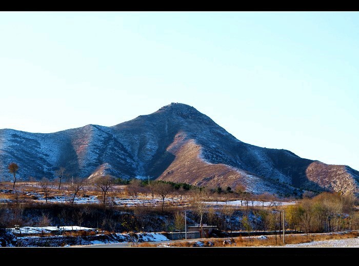 三宝尖子山,据说这是北票城区最高的山!