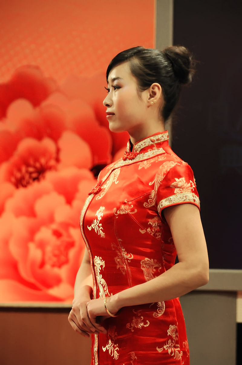 礼仪小姐,怎一个美字能概括
