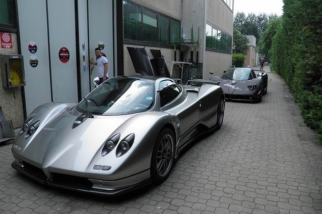 国外维修店实拍帕加尼zonda f