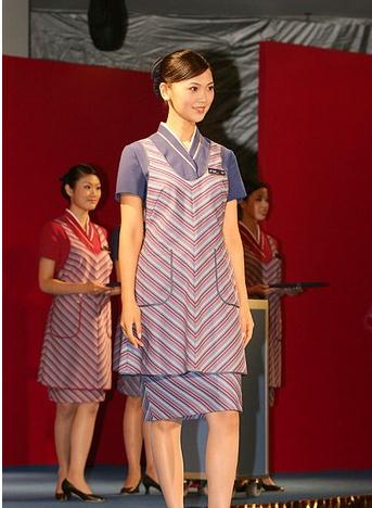 主题 揭秘南航空姐制服 南航空姐制服秀