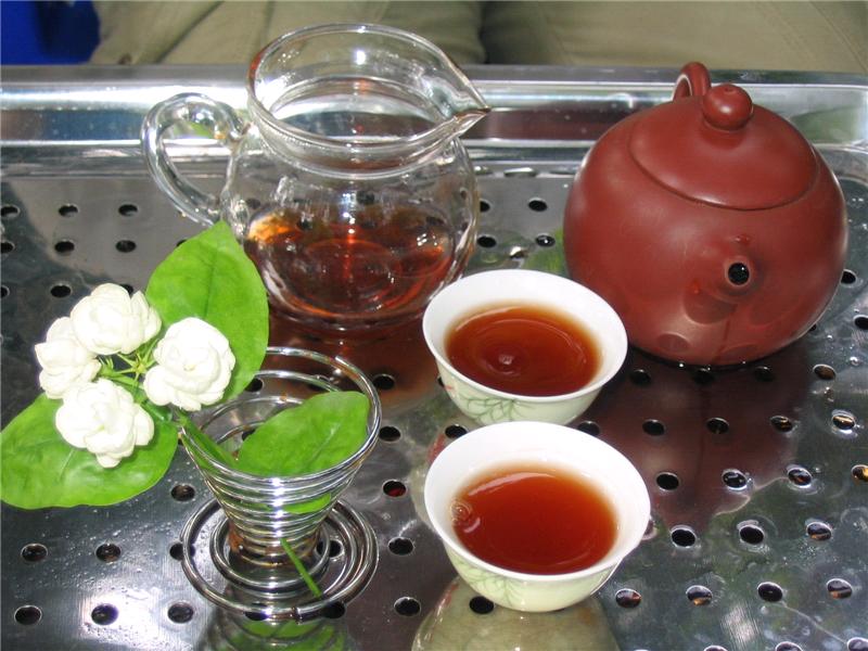 登录或使用qq登录微信登录新浪微博登录                    茗茶