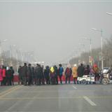 红旗路被村民堵了，怎么回事？求真相！