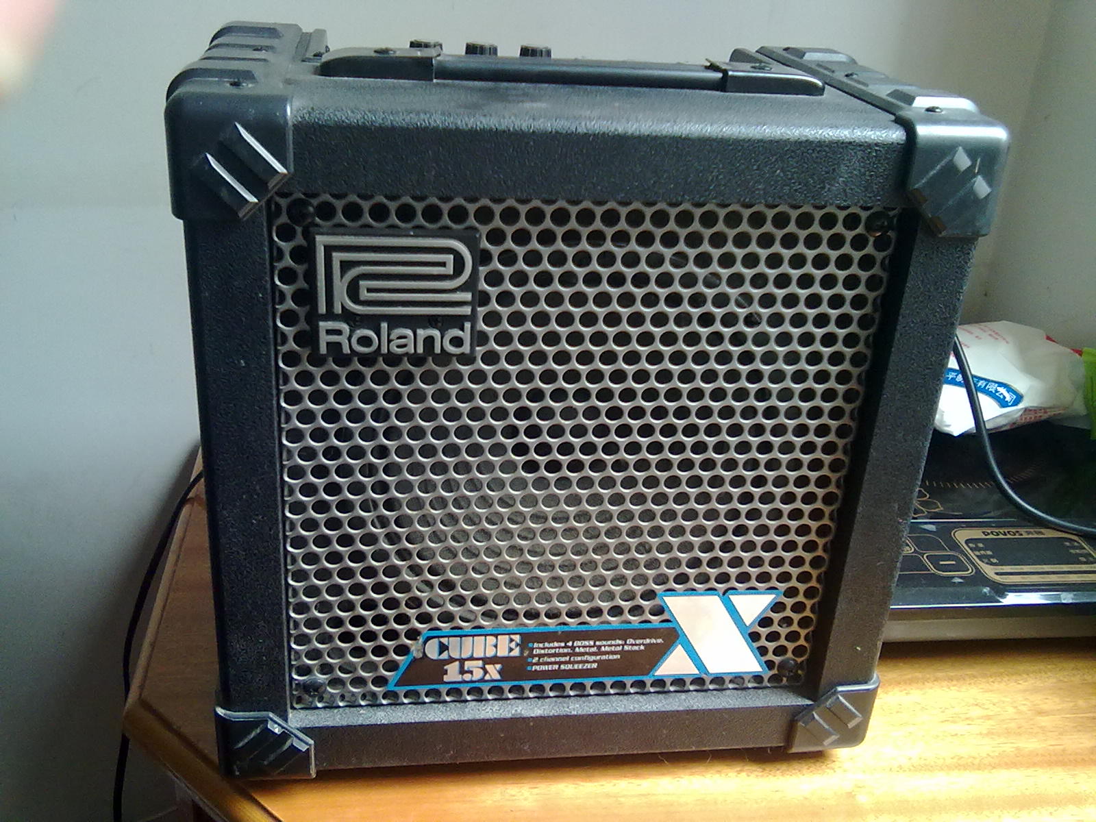 罗兰roland cube15x电吉它音箱出售