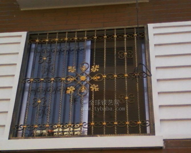 专业制作 欧式铁艺大门,栏杆,楼梯,家具等等