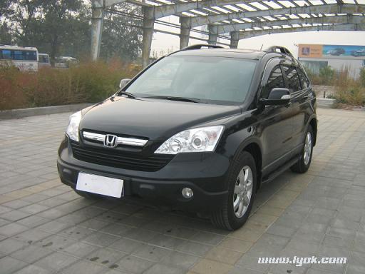 低价转让东风本田CR-V/2.4豪华越野车15928830277 九成新 售价2.5万 无任何大小事故 整车原厂原装原配置 4缸2.4排量,5挡自动,前置四驱,发动机电子防盗,车内中控锁,遥控钥匙,电动天窗,铝合金轮毂,行车电脑显示屏,真皮座椅,手续齐全 异地可提供送车 车到付款 有意者欢迎来电咨询15928830277还有更多原装二手轿车 越野车 面包车等您来咨询 联系我时请说明是在南平之窗看到的 同城交易请当面进行,以免造成损失。外地交易信息或者超低价商品请慎重,谨防上当受骗。