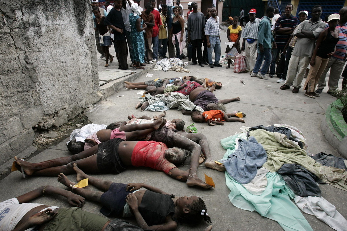 海地地震中的儿童