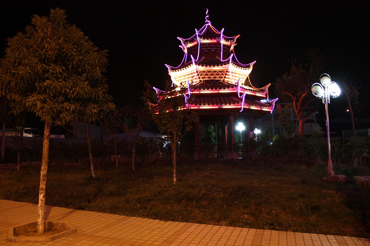 麻江夜景图片