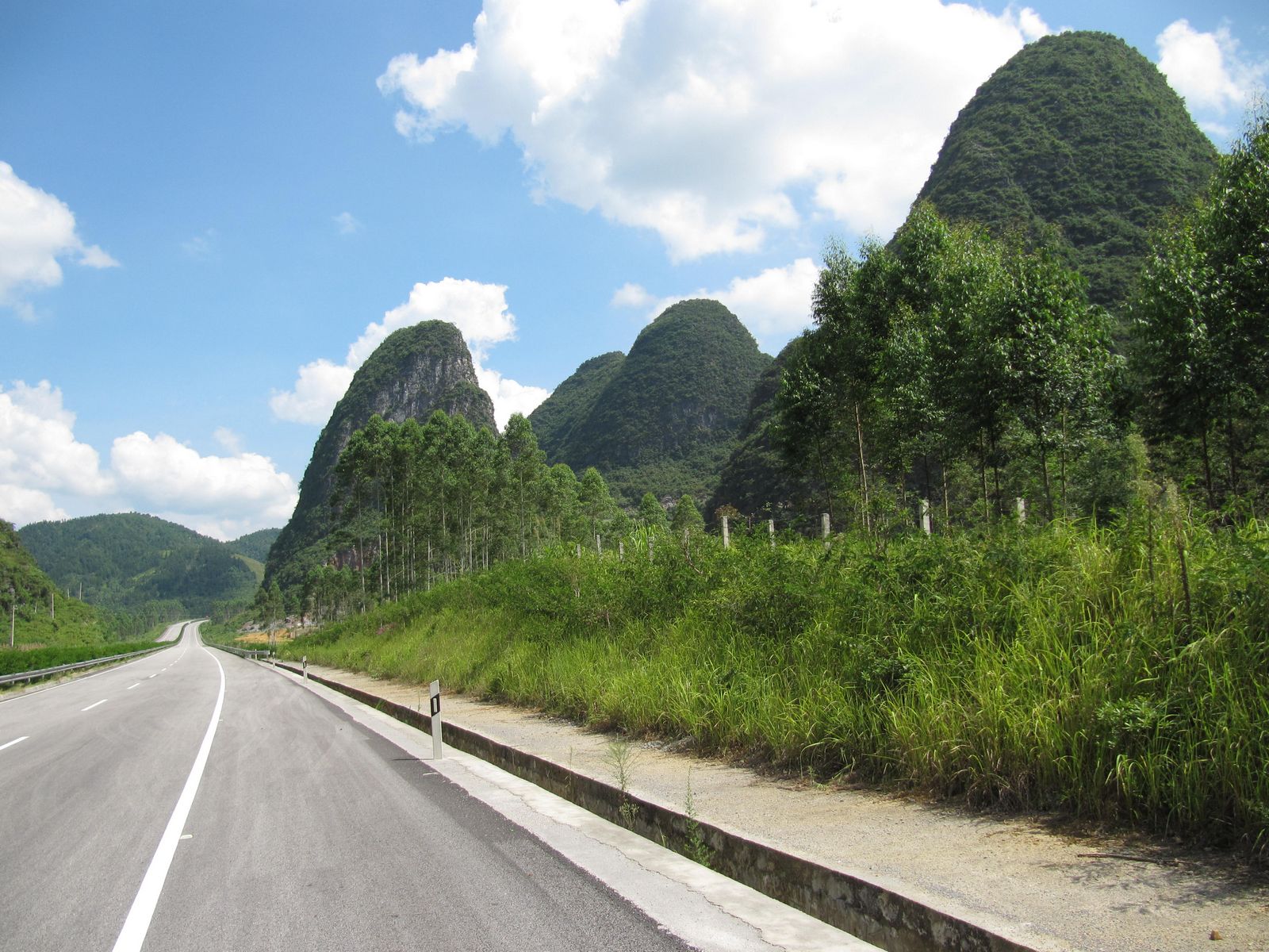 广梧高速公路图片