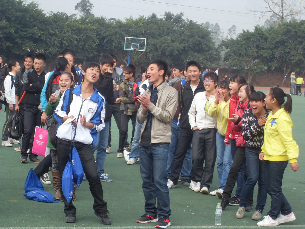 富顺二中学生图片