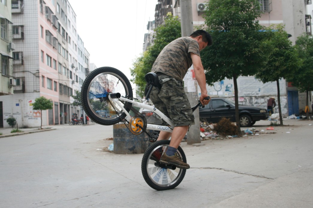 31度自行车怎么不热（冬天为什么自行车不爱走）《自行车 冬天》